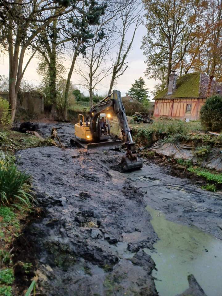 Voirie et Réseaux Divers Mesnils-sur-Iton
