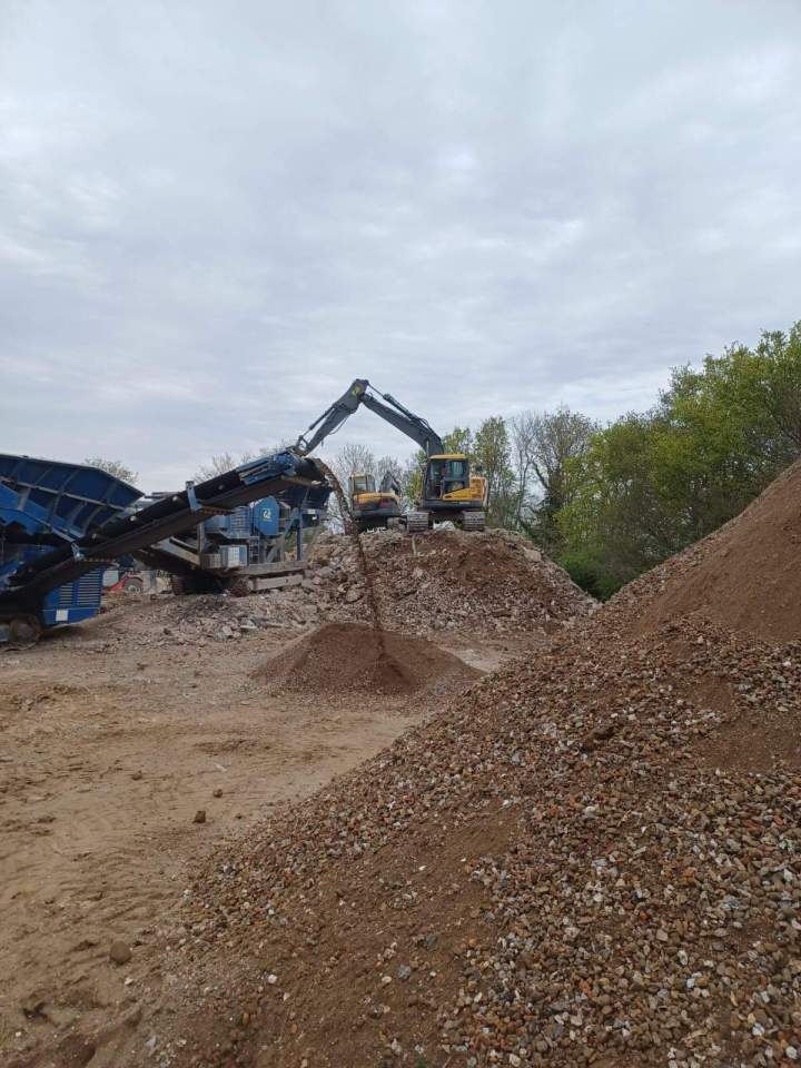 Matériaux recyclés fiables Mesnils-sur-Iton